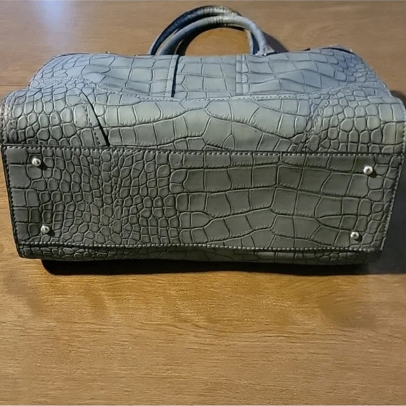 Embossed Guess Shoulder Bag - Picture 5 of 15